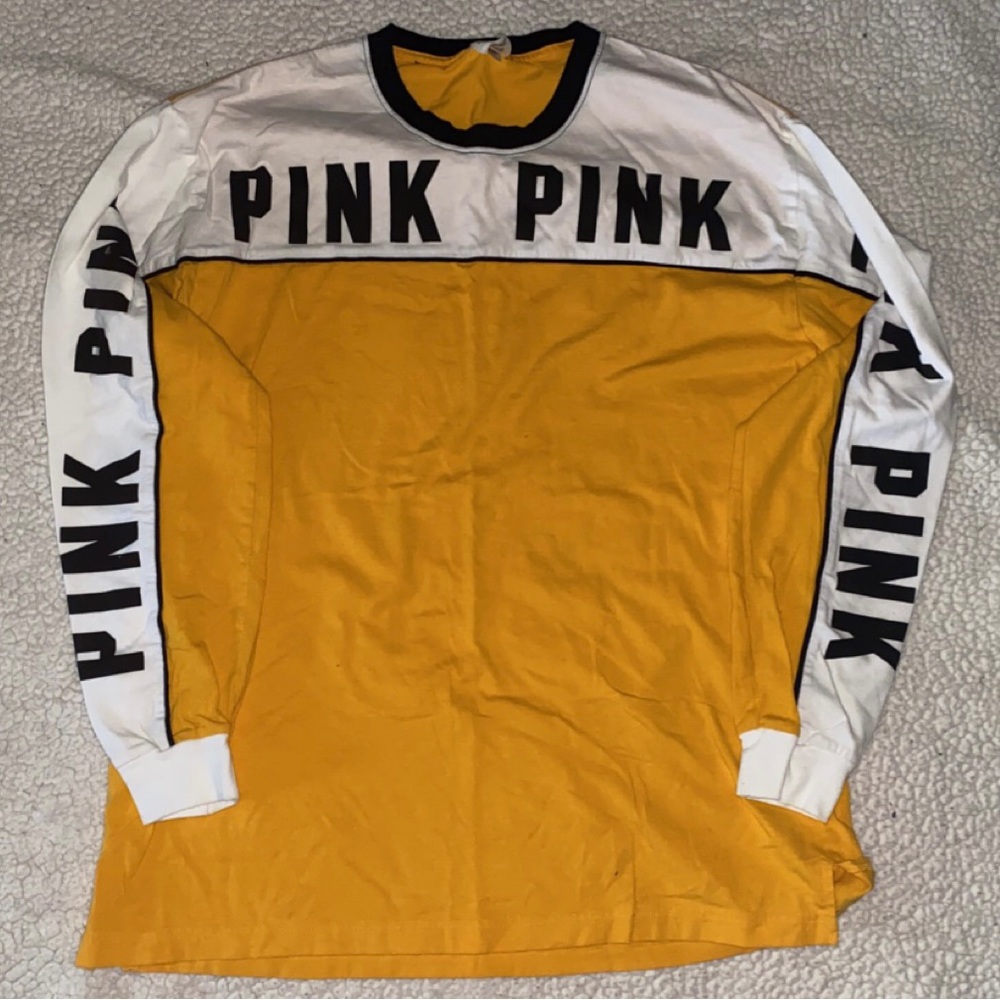 VS PINK Long Sleeve Tee